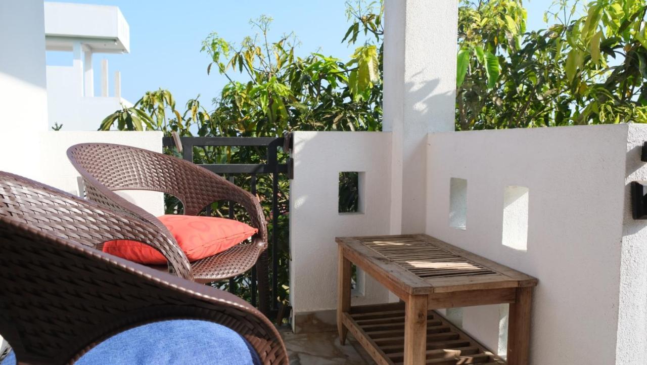 Villa Hilltop By Yehansa With Unlimited Fiber Wifi Hikkaduwa Exterior foto